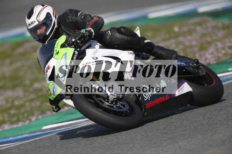 /Archiv-2024/02 29.01.-02.02.2024 Moto Center Thun Jerez/Gruppe gruen-green/965